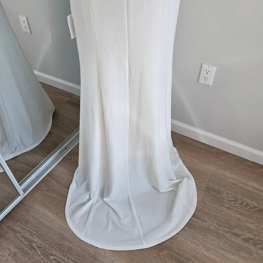 Lulus  White Sleeveless Button Back Mermaid Maxi Dress New With Tags $158 Flaw - Picture 17 of 17